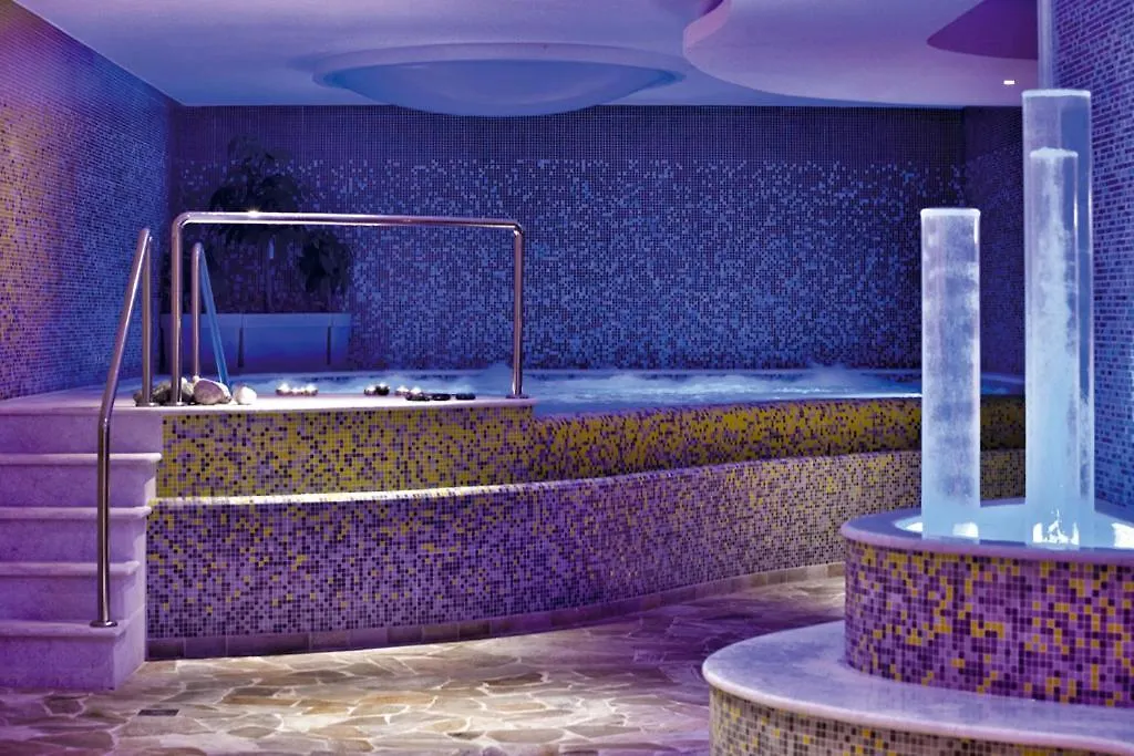 Lu' Hotel Carbonia 4*,  Włochy